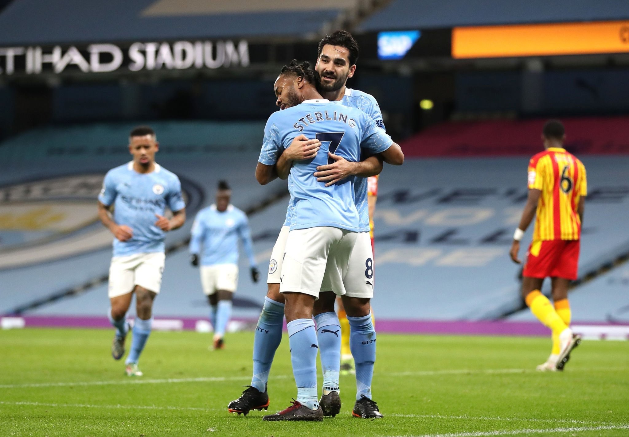 缺阵带来的 缺阵带来的