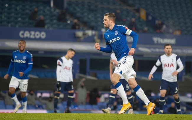 在当前的竞 在当前的竞