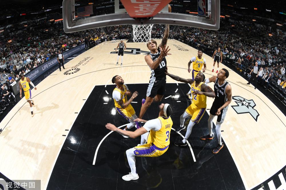 他在过去几 他在过去几